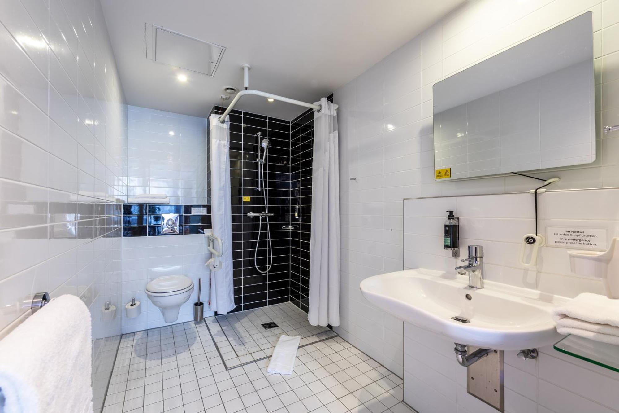 Premier Inn Hamburg City Millerntor Dış mekan fotoğraf